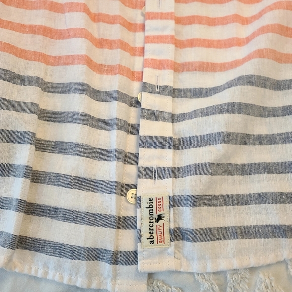 Abercrombie short sleeve shirt - Picture 2 of 4